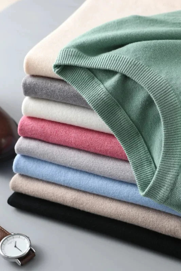 Men’s Lightweight Cashmere T-Shirt – Short Sleeve, Ultra-Soft Knit, Multiple Colors